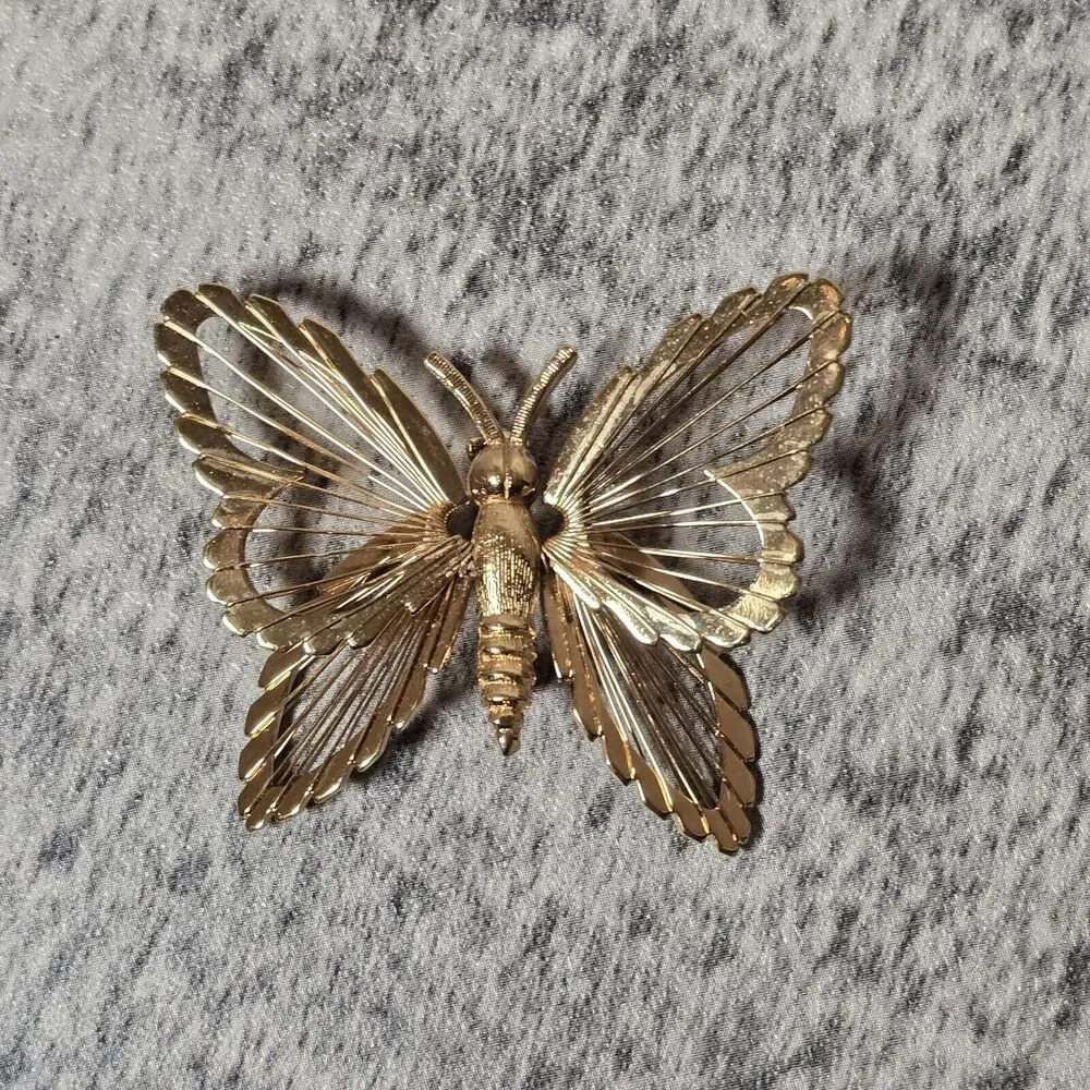 Vintage Monet Butterfly Brooch Pin Gold Tone Open Work Layered Signed Estate